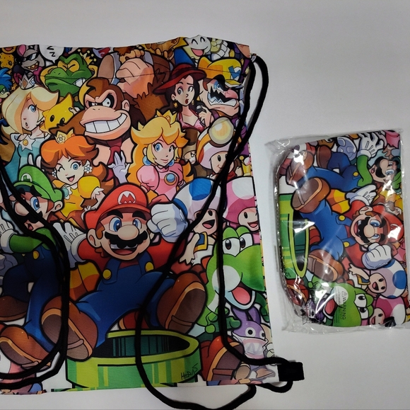 Super Mario Bros. & Friends New drawstring gaming backpack with extra game pouch - Picture 4 of 4